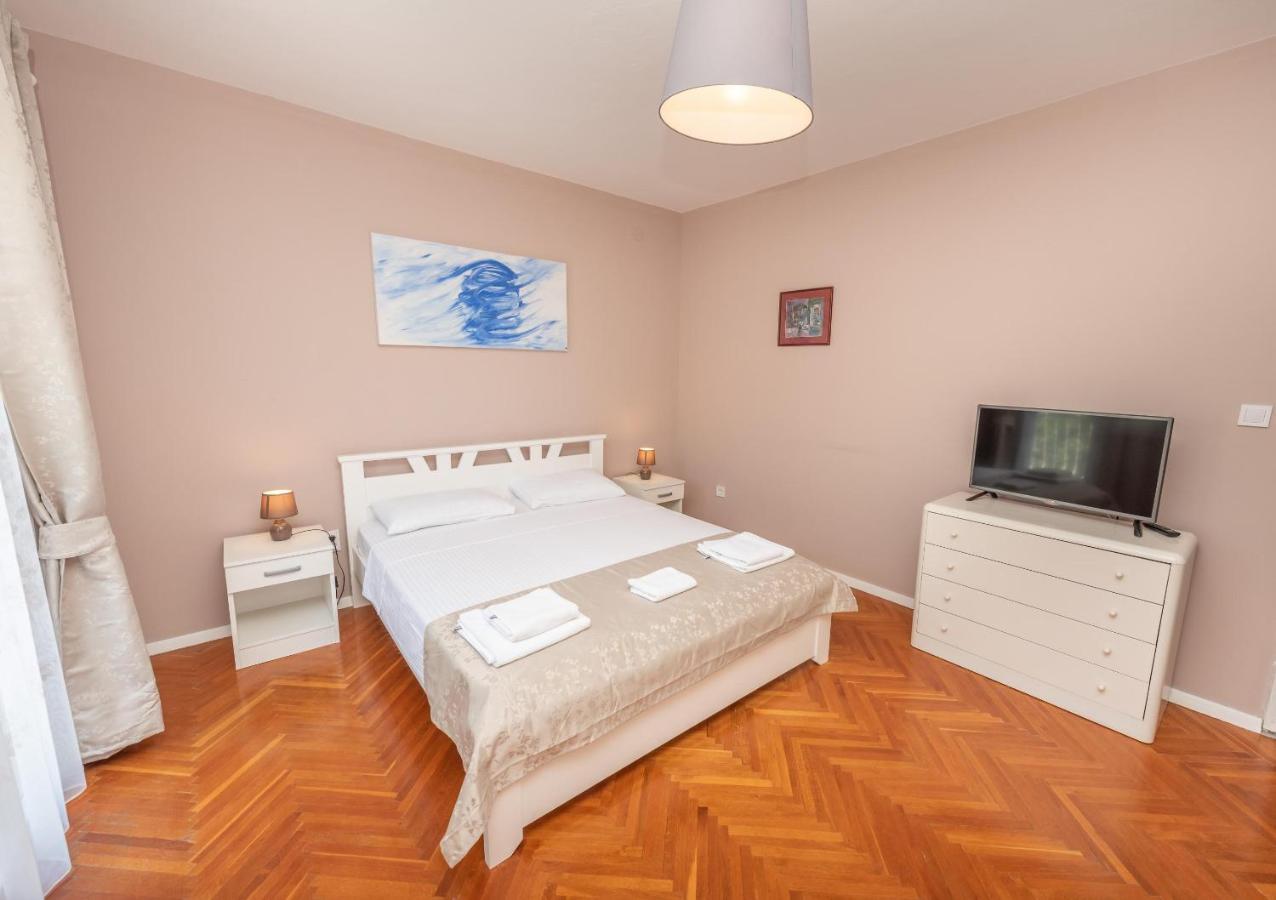 Ioannis Apartments Tivat Luaran gambar