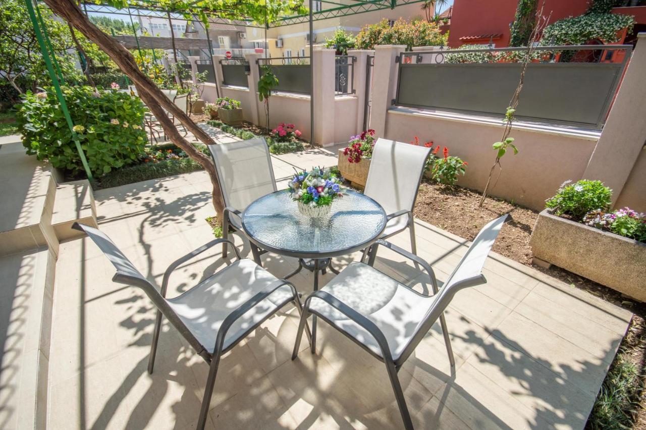 Ioannis Apartments Tivat Luaran gambar