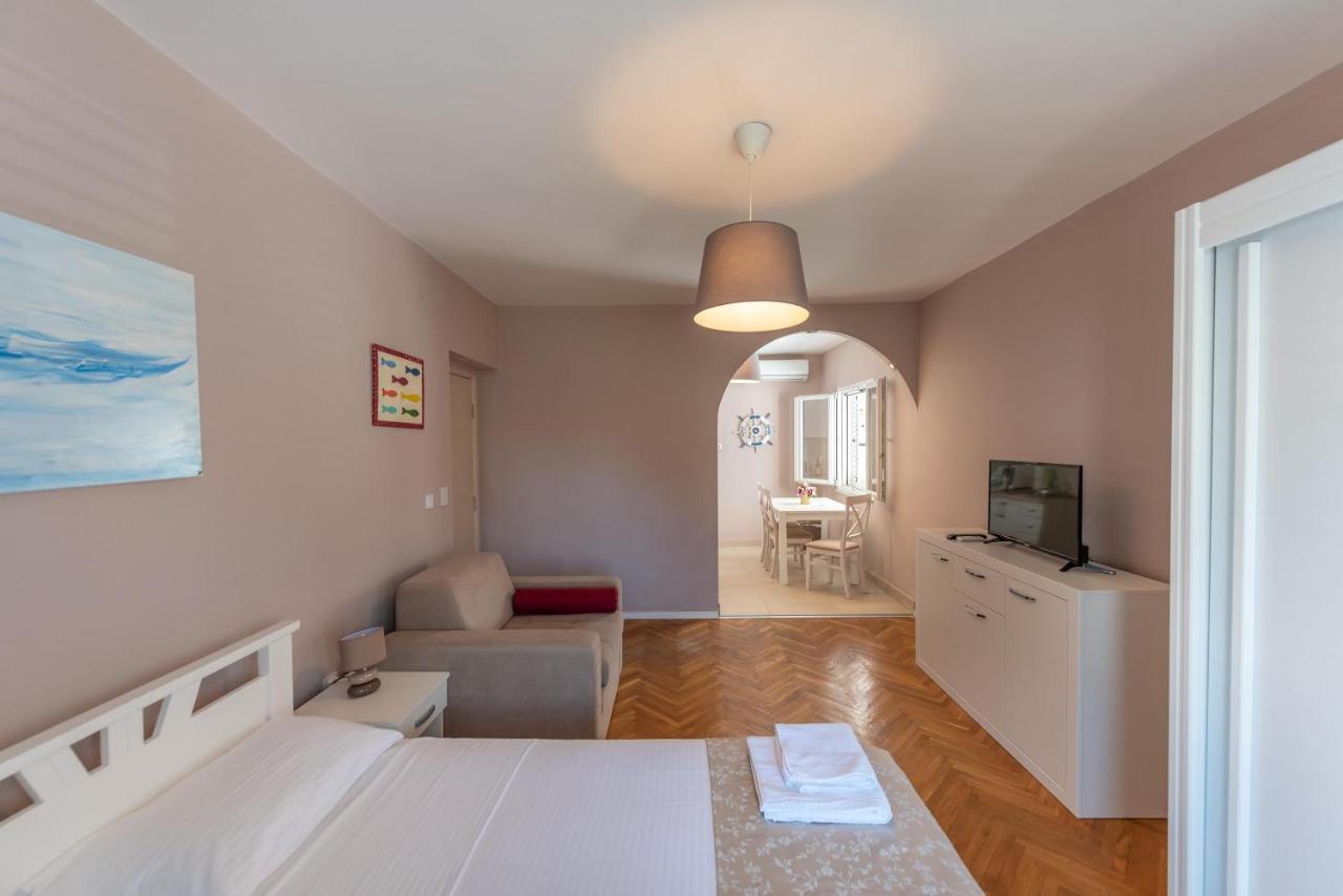 Ioannis Apartments Tivat Luaran gambar