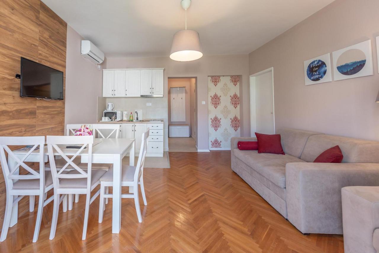 Ioannis Apartments Tivat Luaran gambar